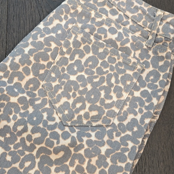 Wild & Fable Leopard 90s Relaxed Pants - Picture 2 of 6